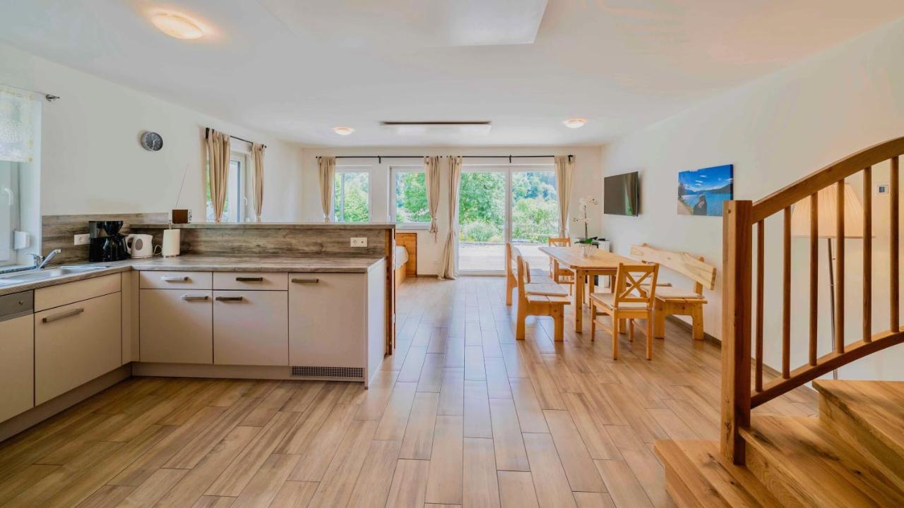 4Luxurioeses Ferienhaus In Traumhafter Landschaft Döbriach Exterior foto